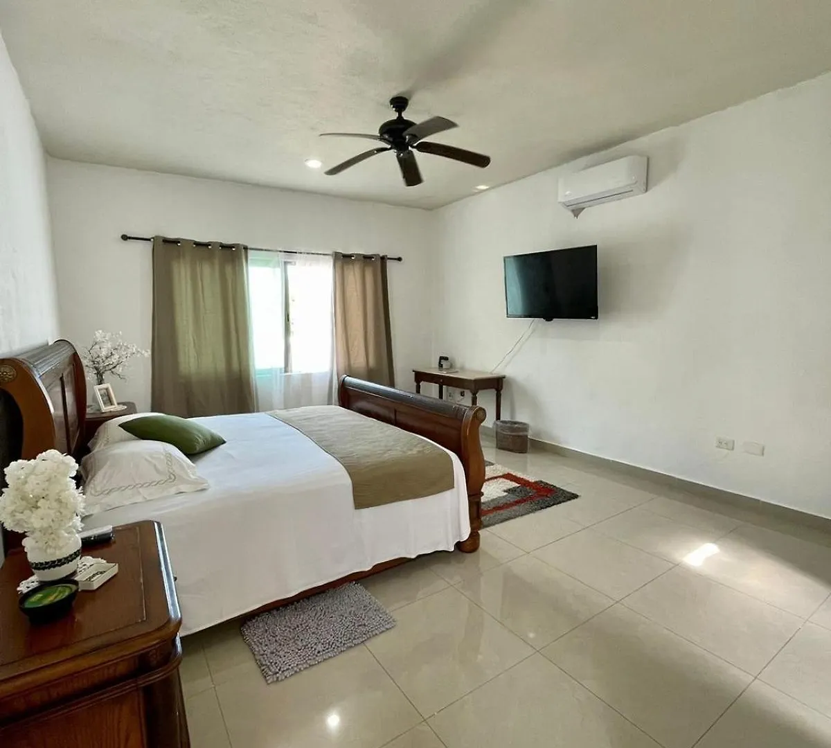 Casa Con Amplios Espacios Cancun